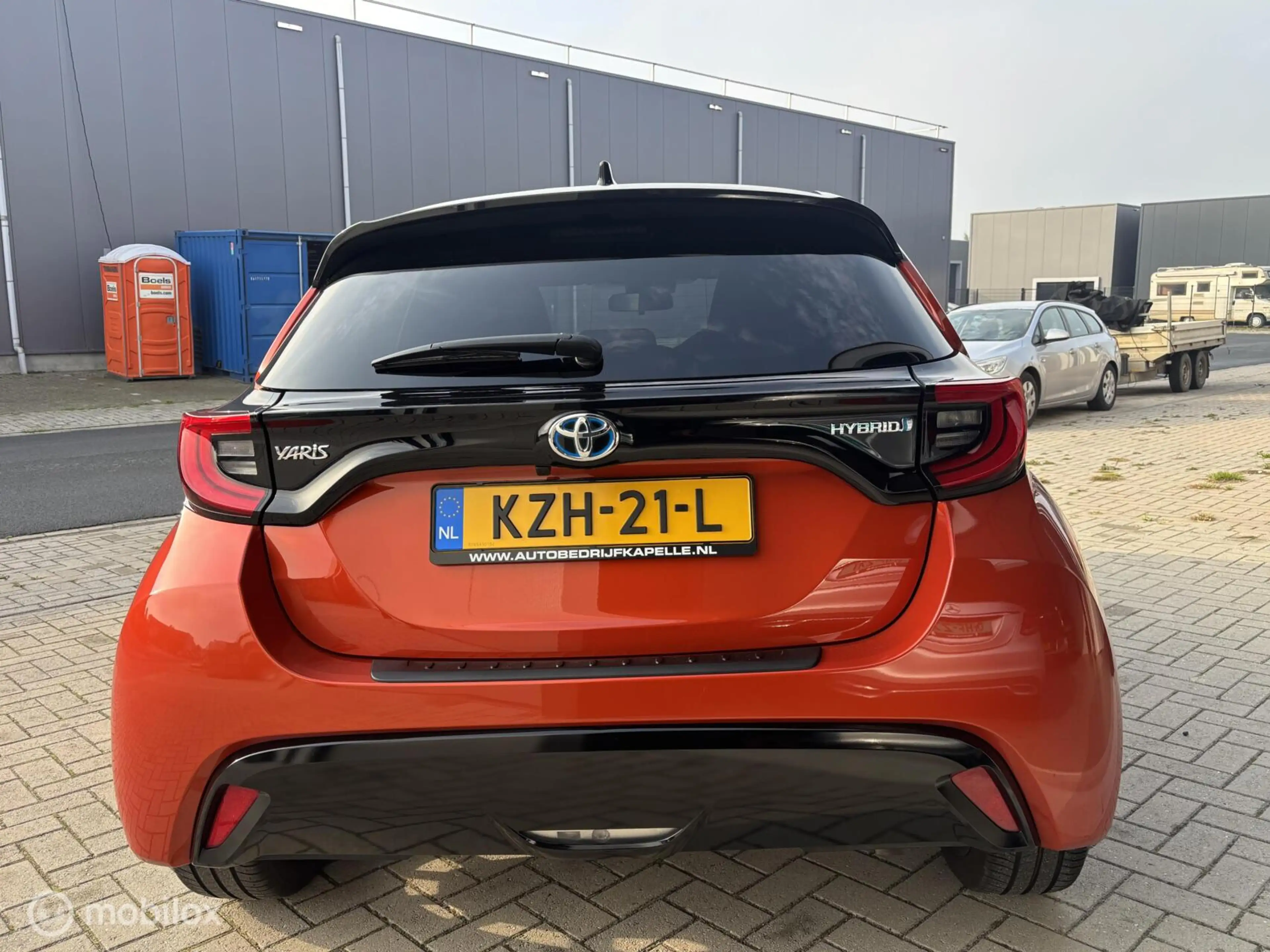 Toyota Yaris 1.5 Hybrid Executive — photo 6