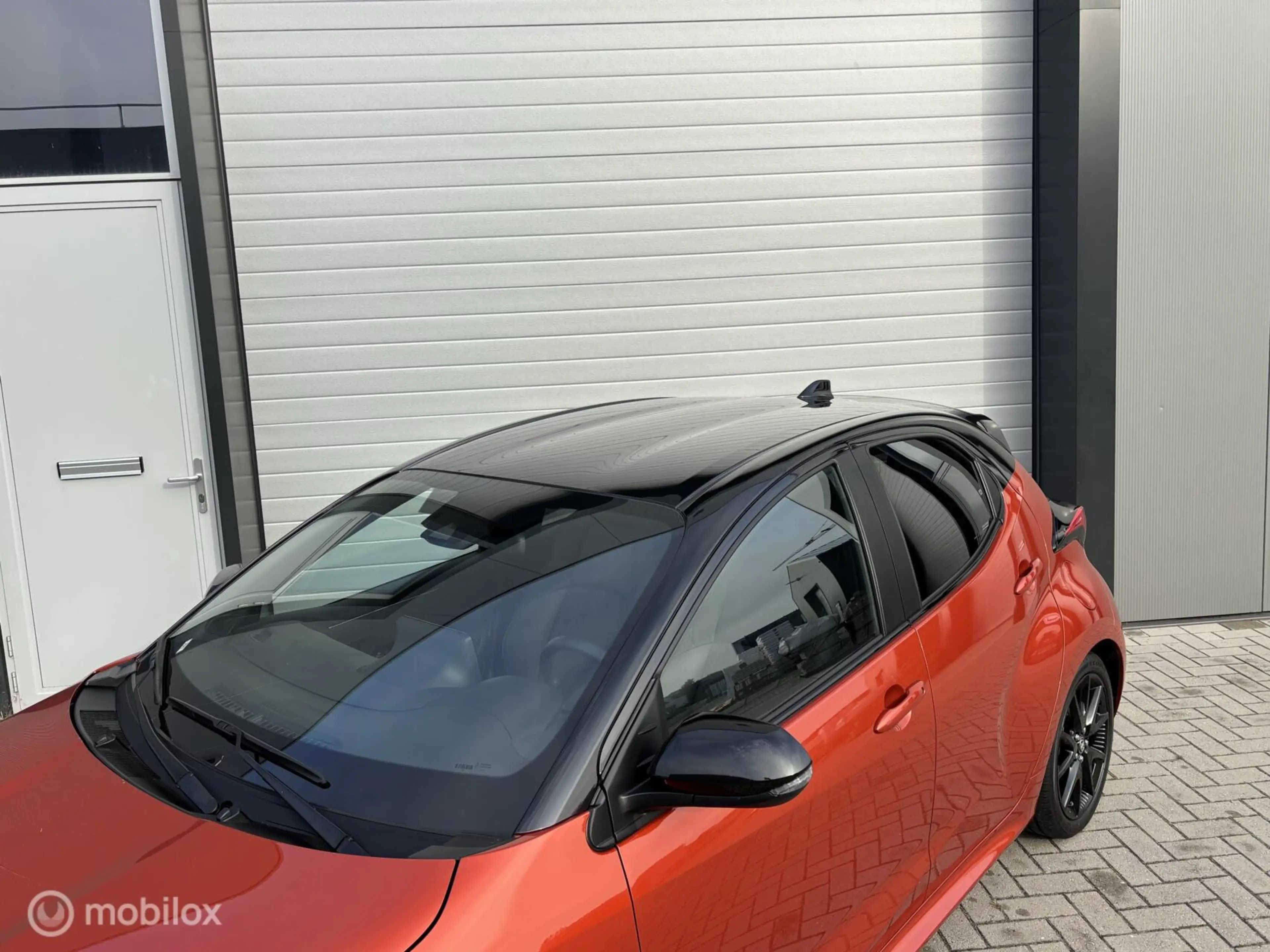 Toyota Yaris 1.5 Hybrid Executive — photo 7
