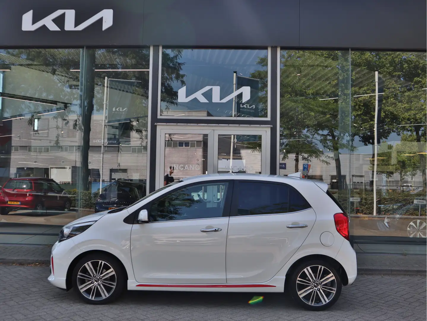 Kia Picanto 1.2 CVVT GT-Line | Navigatie | Camera | Cruise Con Wit - 2
