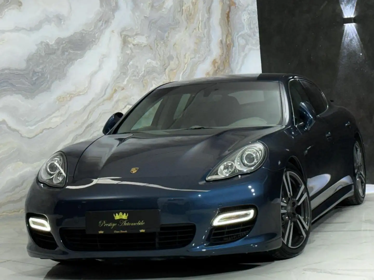 Porsche Panamera Turbo PDK V8 500PS *YACHTINGBLUE* TOP ZUSTAND Blau - 2