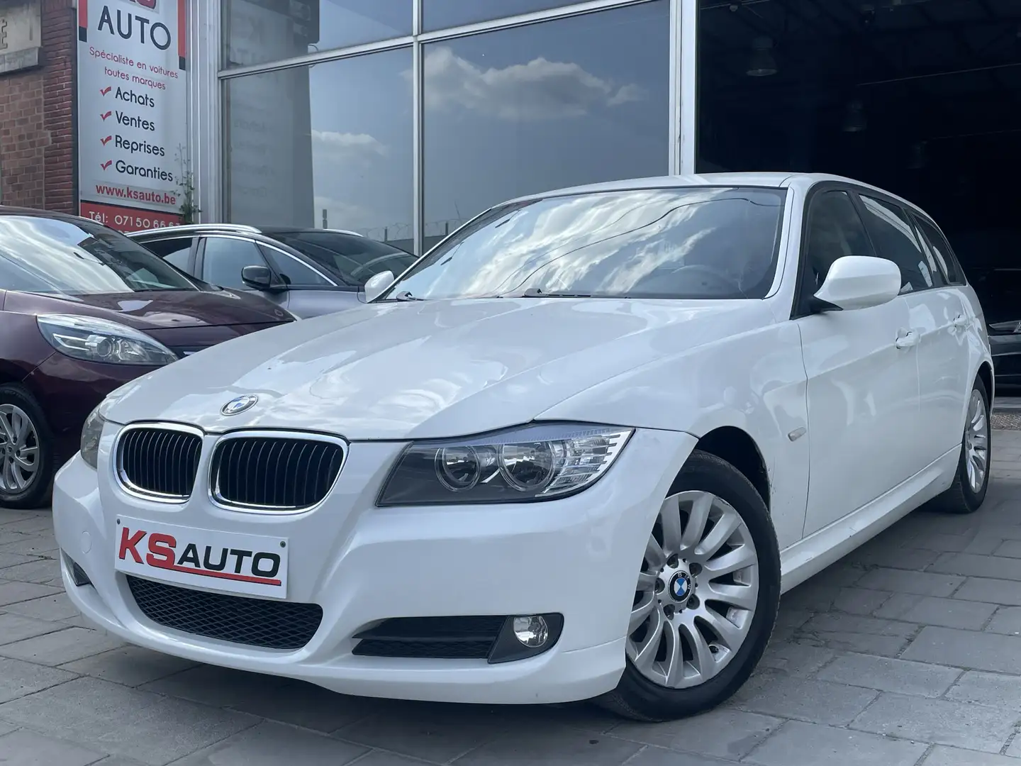 BMW 318 Touring d/231.826km/clim auto/cuir/euro 5 Blanc - 1