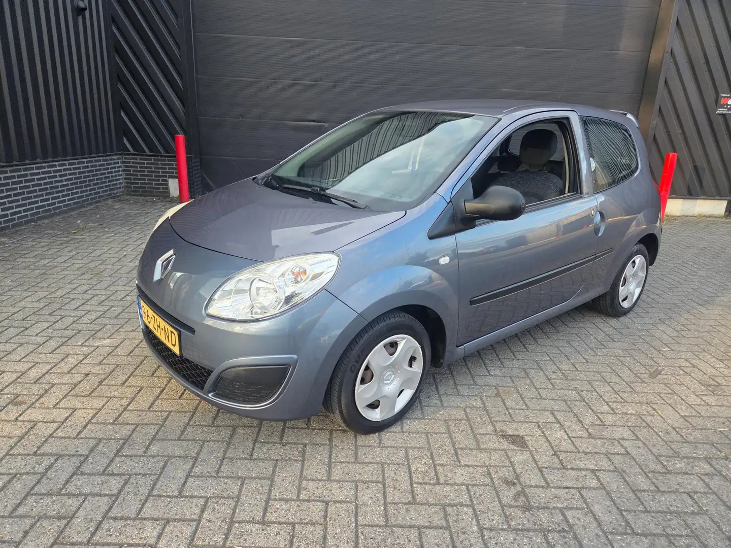 Renault Twingo 1.2 Authentique Blauw - 1
