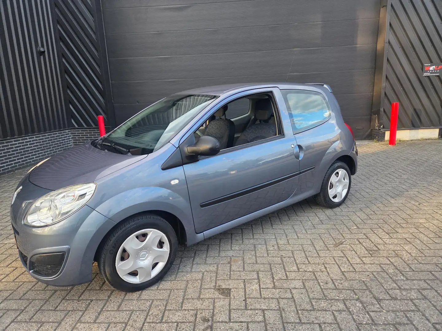 Renault Twingo 1.2 Authentique Blauw - 2