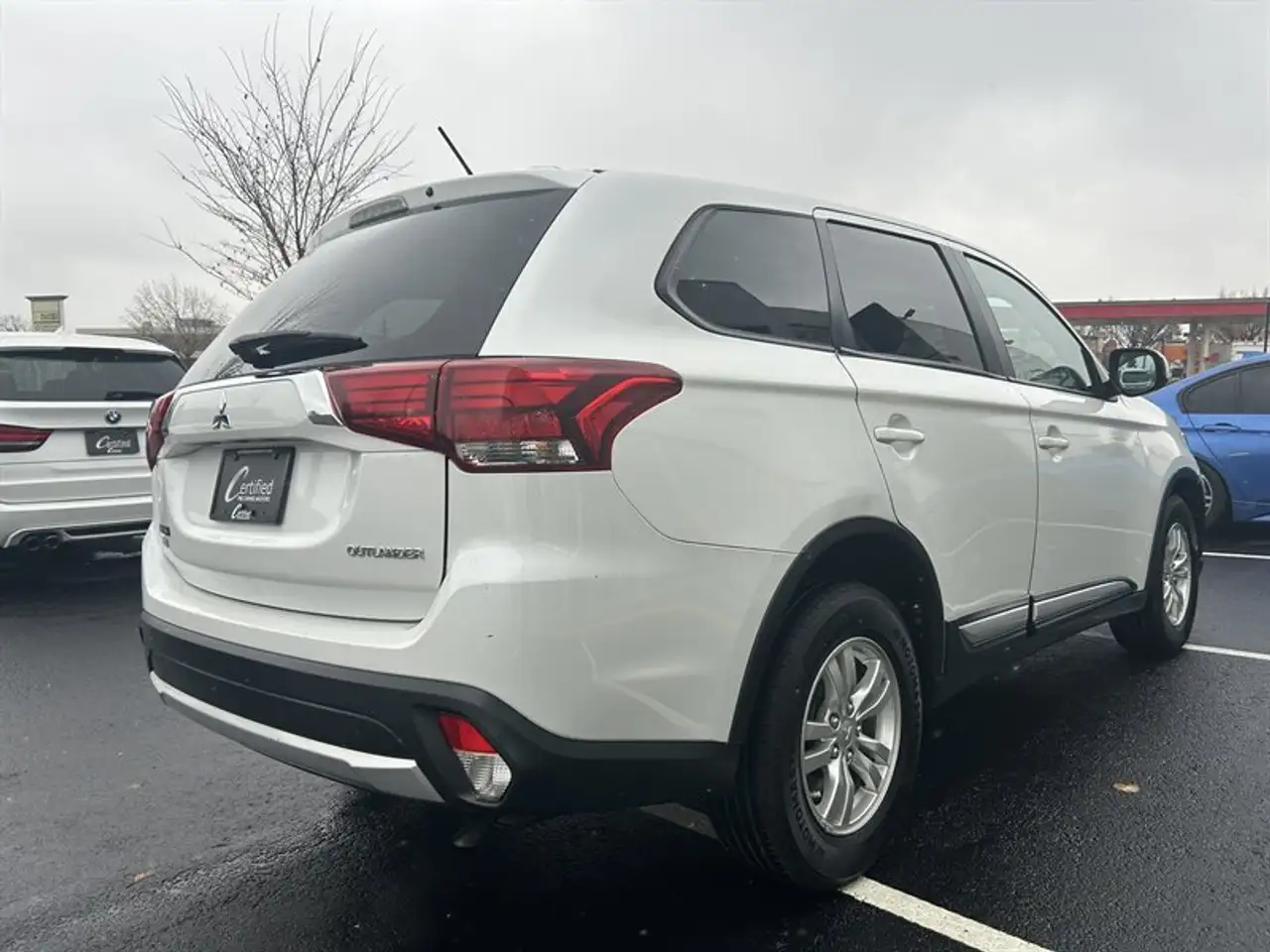 Mitsubishi Outlander снимка Mitsubishi Outlander