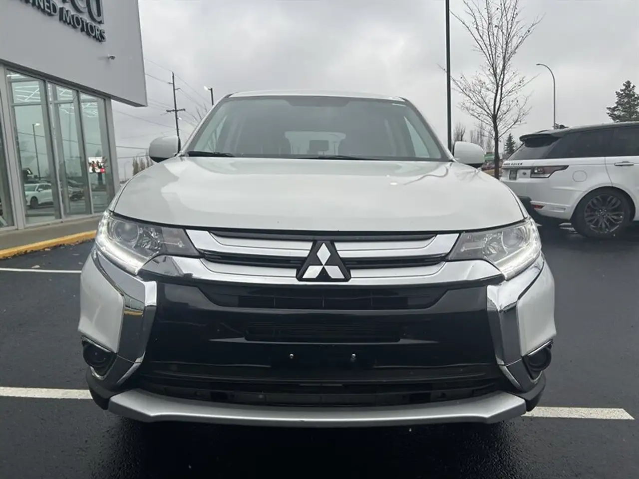 Mitsubishi Outlander снимка Mitsubishi Outlander