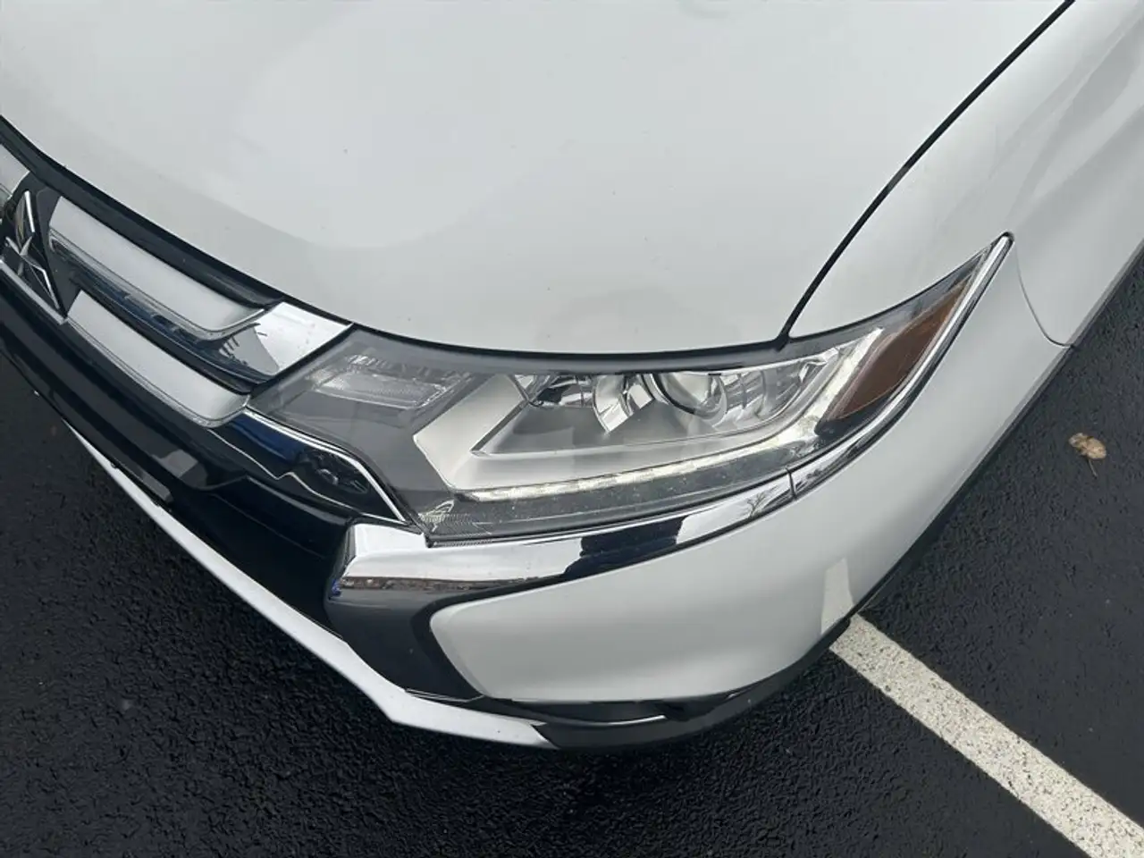 Mitsubishi Outlander снимка Mitsubishi Outlander