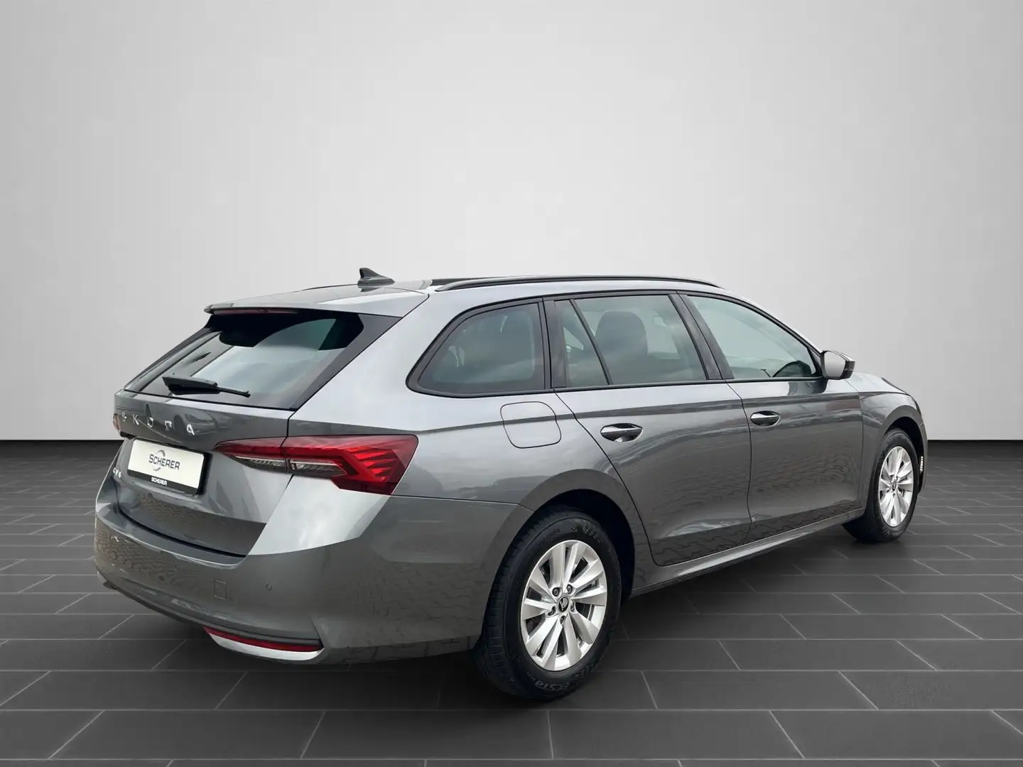 Skoda Octavia Combi 1,5 TSI DSG NAVI/LED/RFK/Sitzheizu Gris - 2