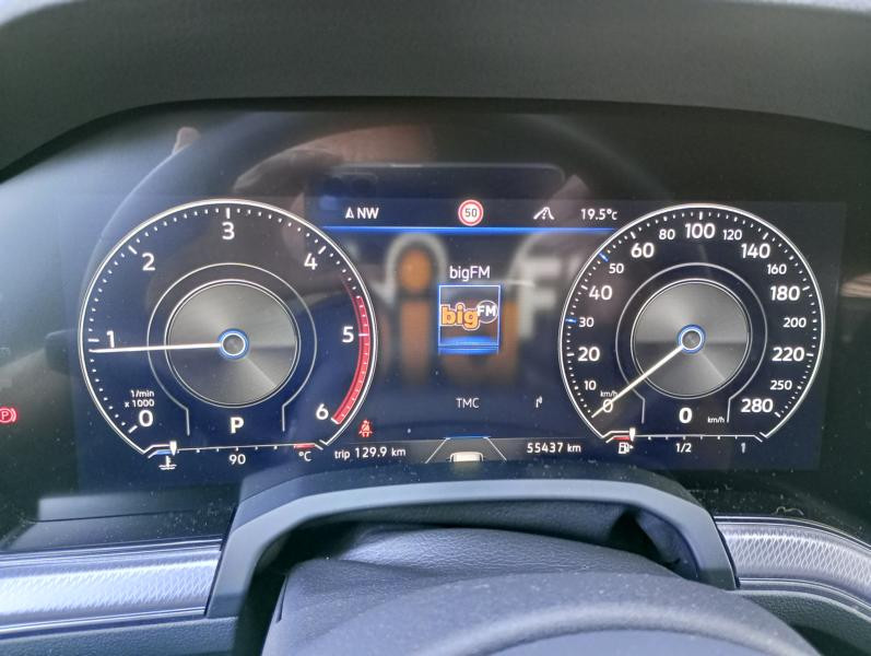 Volkswagen Touareg R-Line 4Motion — photo 12