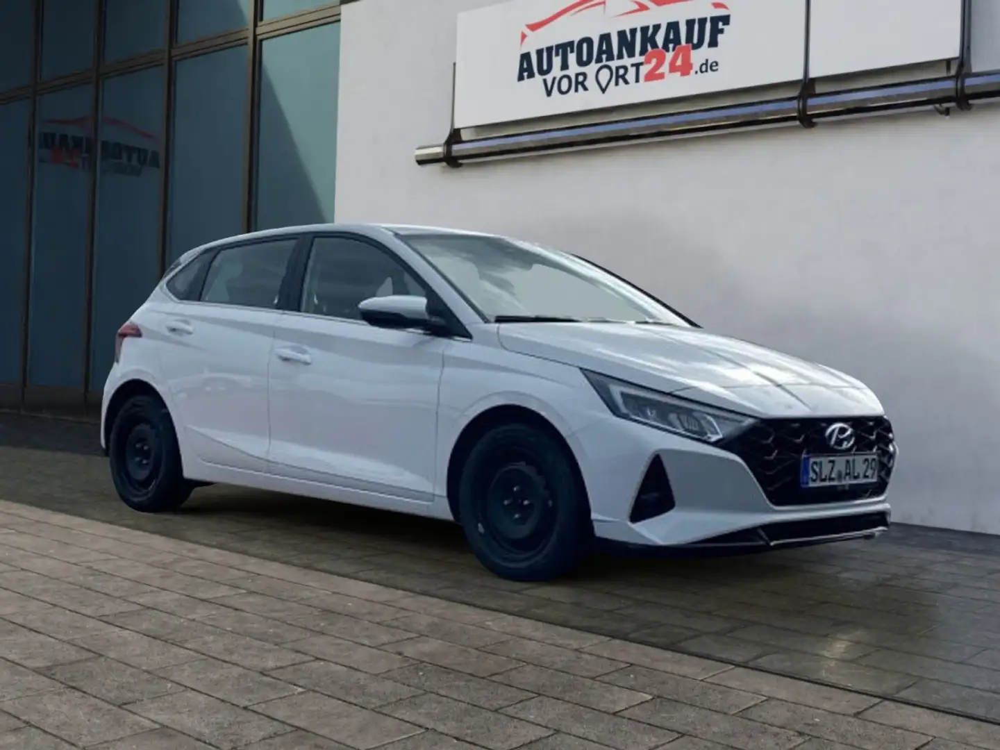 Hyundai i20 Trend*SHZ*Lenkradheizung*PDC* Klima Weiß - 1