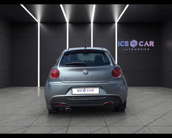 Alfa Romeo Mito view 6