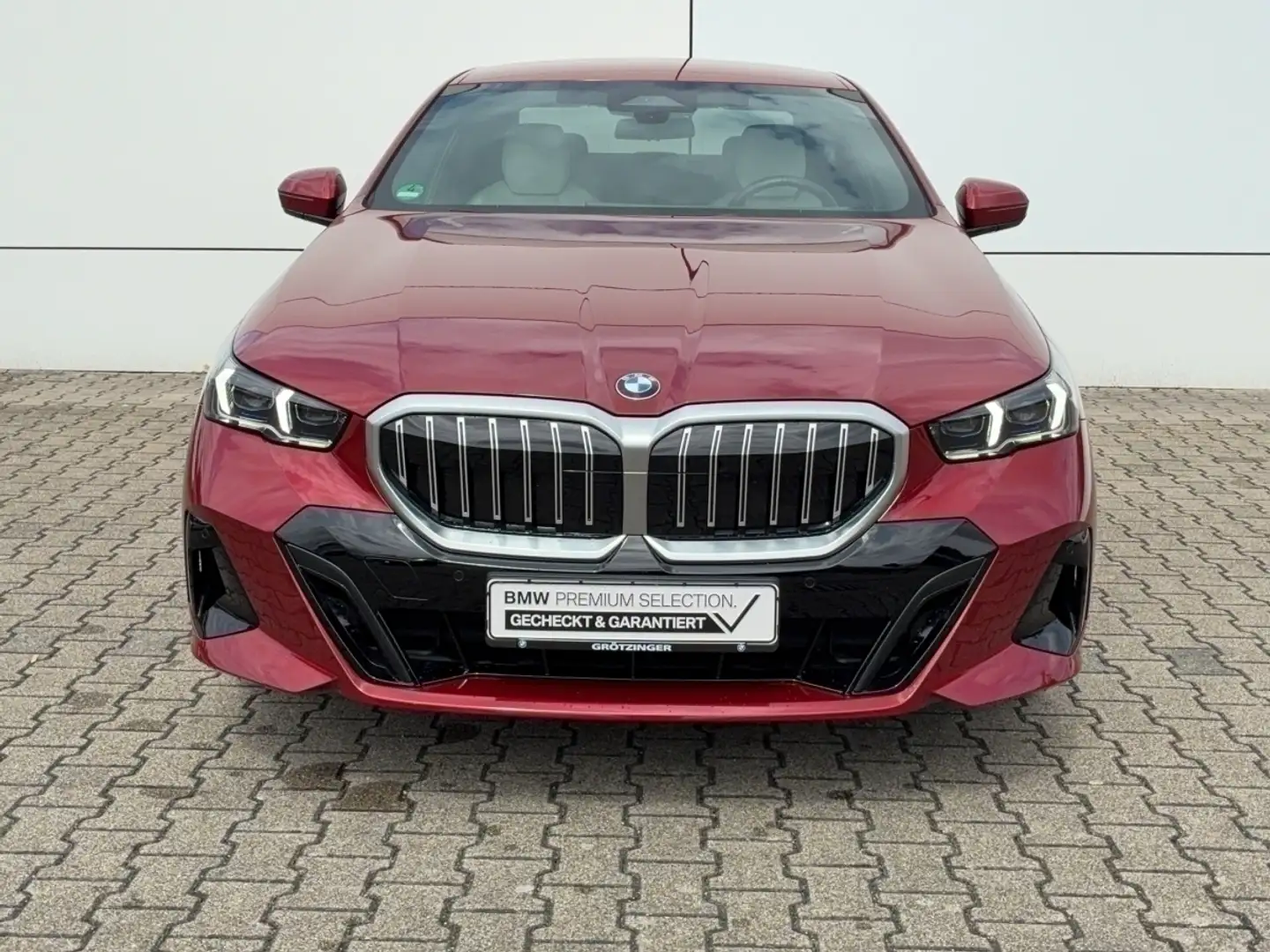 BMW 520 i Limousine M Sportpaket LED+SHZ+DAB Rot - 2