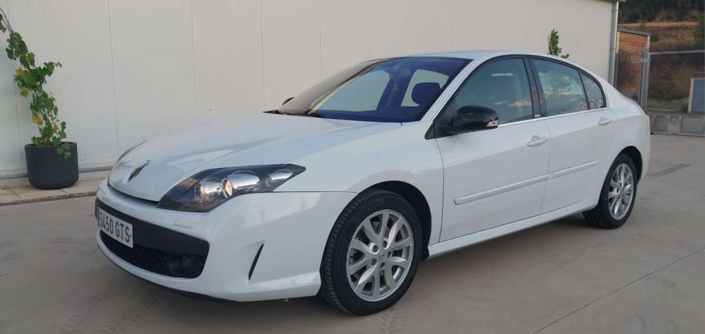Renault Laguna 2.0dCi GT 4Control - foto 1