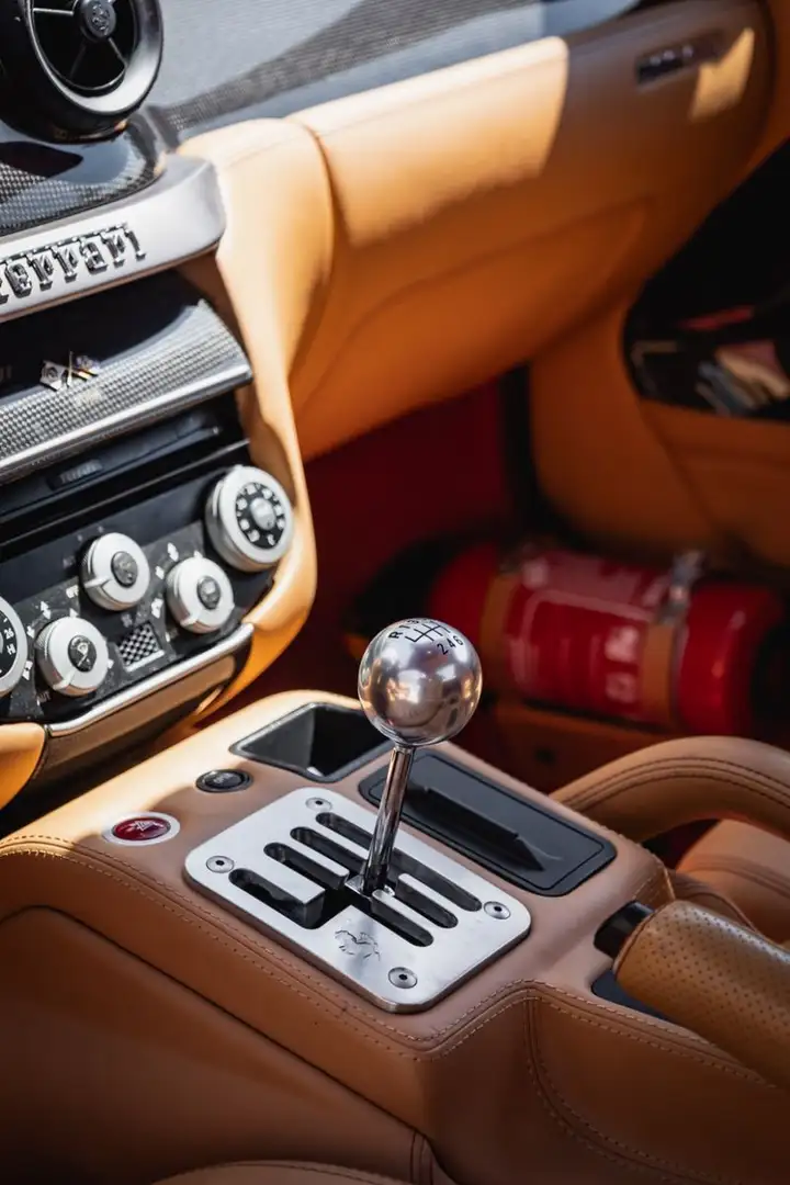 Ferrari 599 Fiorano *Handschalter*Manual* Rot - 1