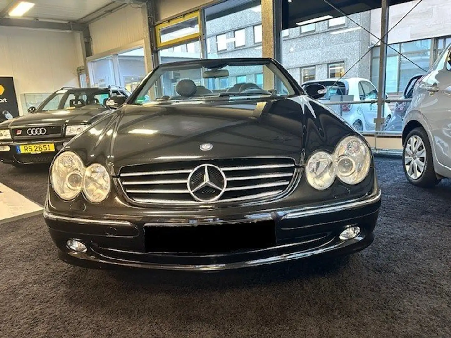 Mercedes-Benz CLK 200 CLK-Klasse Cabrio Cabrio Kompressor Avantgarde Schwarz - 2