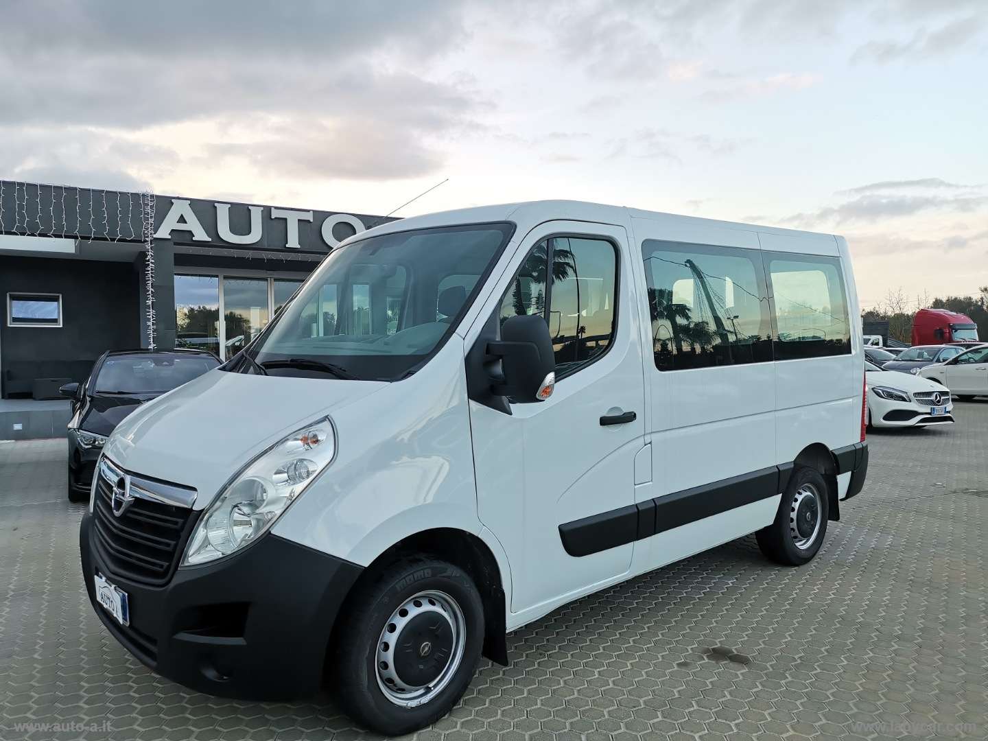 Opel Movano