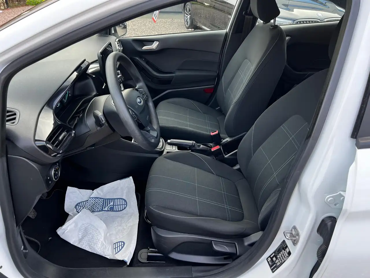 Ford Fiesta 1.1i Trend*AIRCO*APPLE CARPLAY*PDC*, миниатюра 15