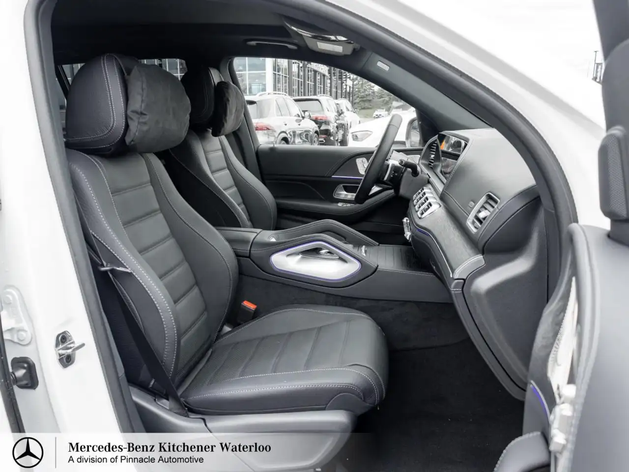 Mercedes-Benz GLS снимка Mercedes-Benz GLS