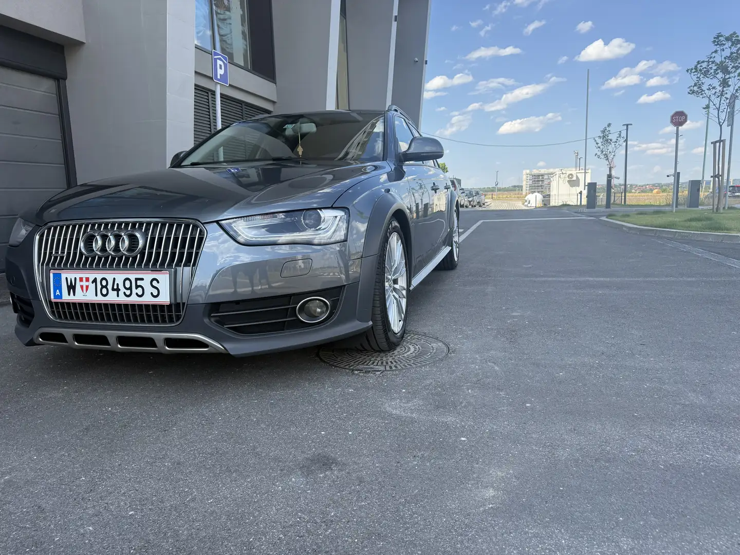 Audi A4 allroad quattro 3.0 TDI DPF S tronic - 1