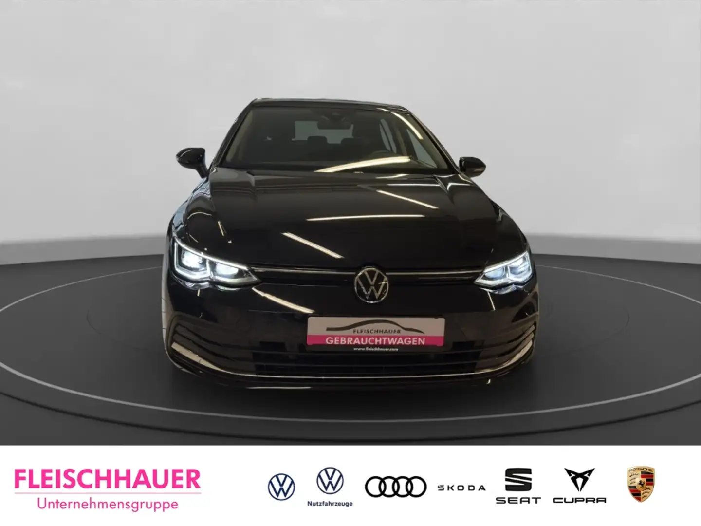 Volkswagen Golf VIII Active 2.0 TDI Matrix+Navi+Pano+AHK+ACC+App Schwarz - 2