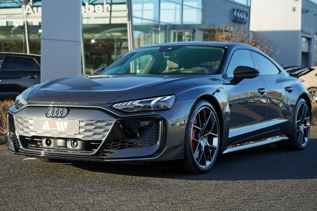 Audi RS e-tron GT PERF. CARBON AKTIVFAHRWERK CARBID 2