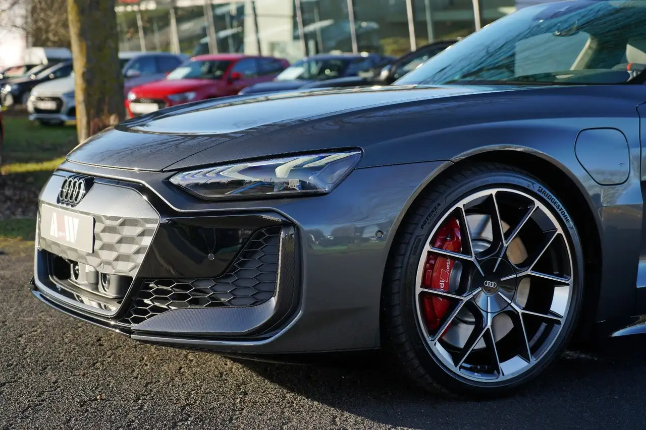 Audi RS e-tron GT PERF. CARBON AKTIVFAHRWERK CARBID 5