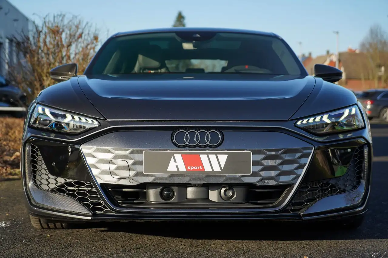 Audi RS e-tron GT PERF. CARBON AKTIVFAHRWERK CARBID 3