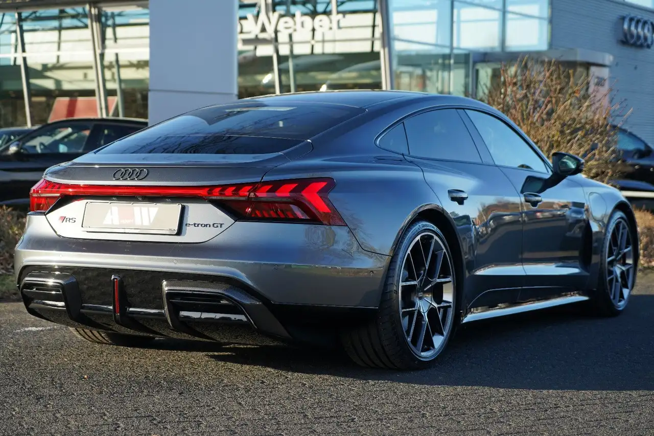 Audi RS e-tron GT PERF. CARBON AKTIVFAHRWERK CARBID 12