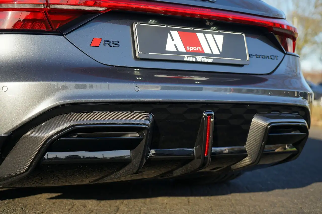 Audi RS e-tron GT PERF. CARBON AKTIVFAHRWERK CARBID 13