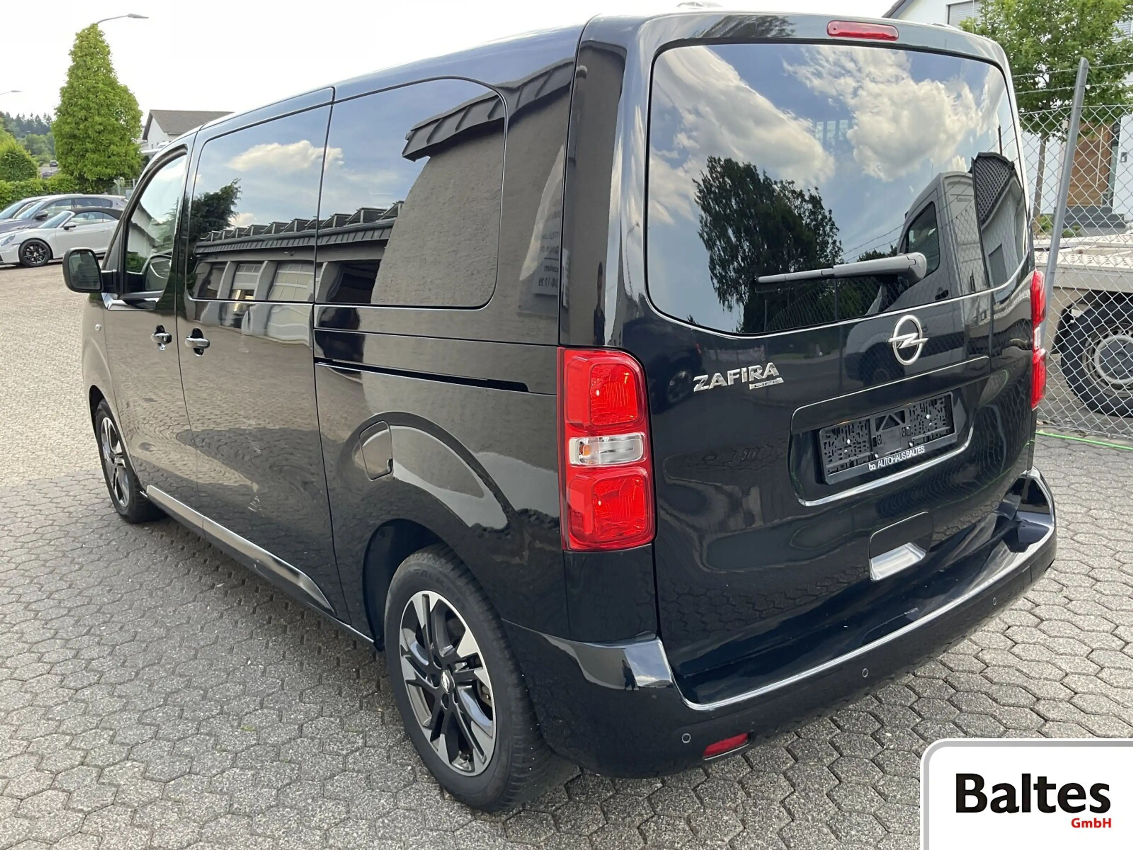Opel Zafira Life Zafira Life 2.0 D M Edition 8Si/Xenon/Navi/FahrA — photo 5