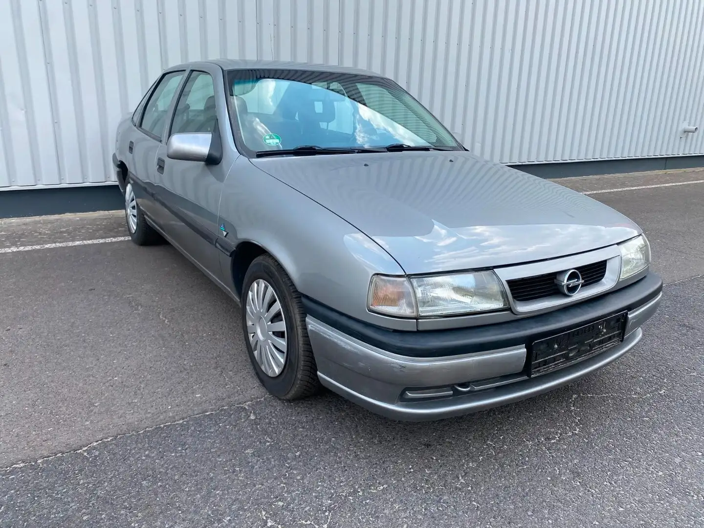 Opel Vectra A 1.8 Automatik 91.000 Km - 2