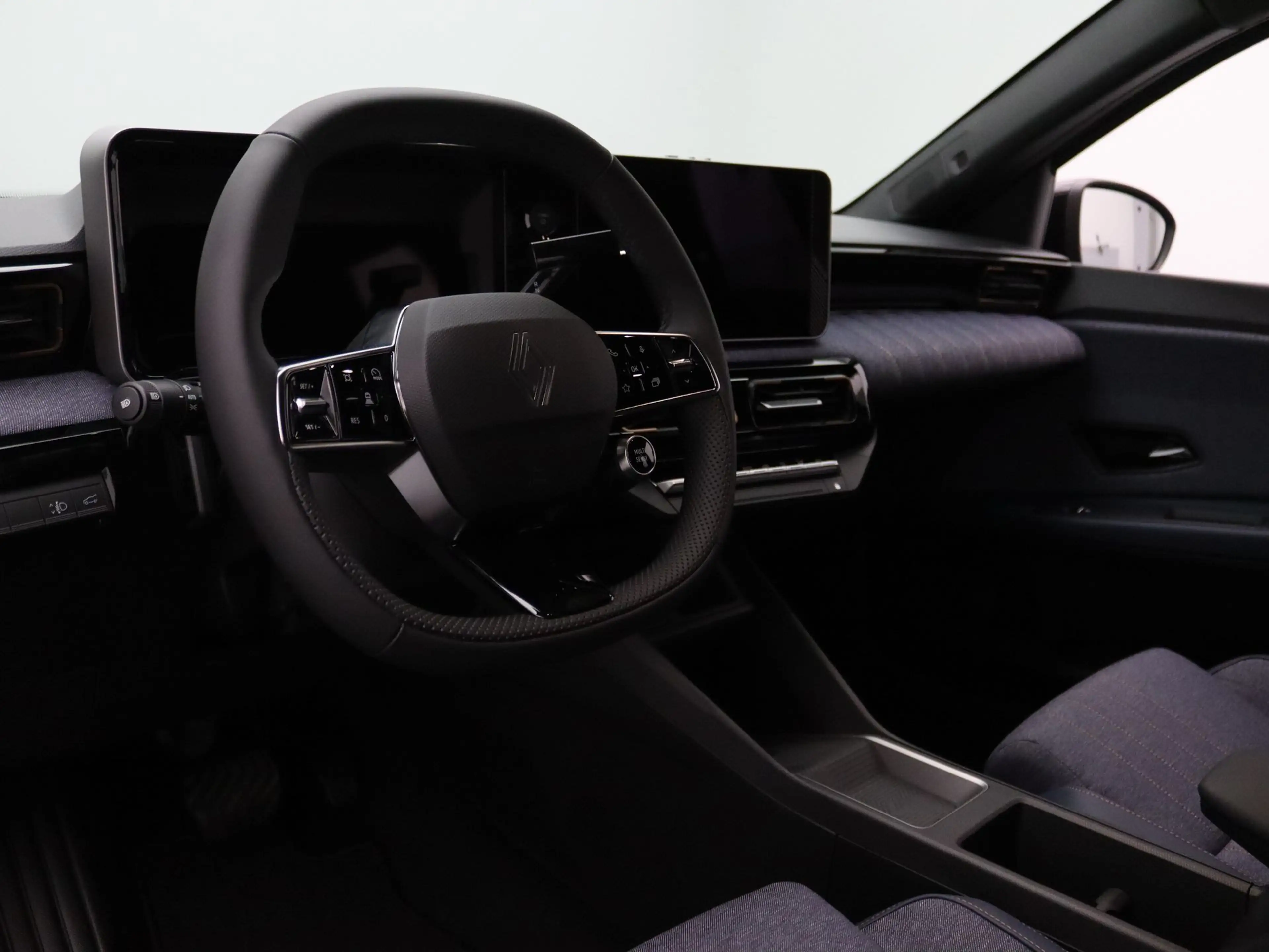 Renault R 4 Techno 150pk Comfort Range 52 kWh — photo 3