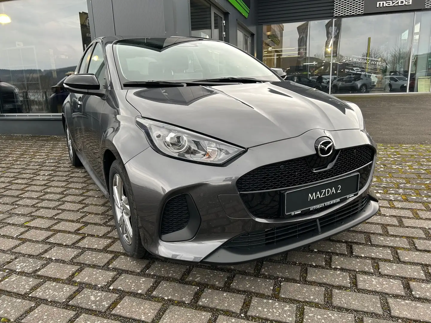 Mazda 2 Hybrid 1.5L VVT-i e-CVT FWD EXCLUSIVE-LINE - 2