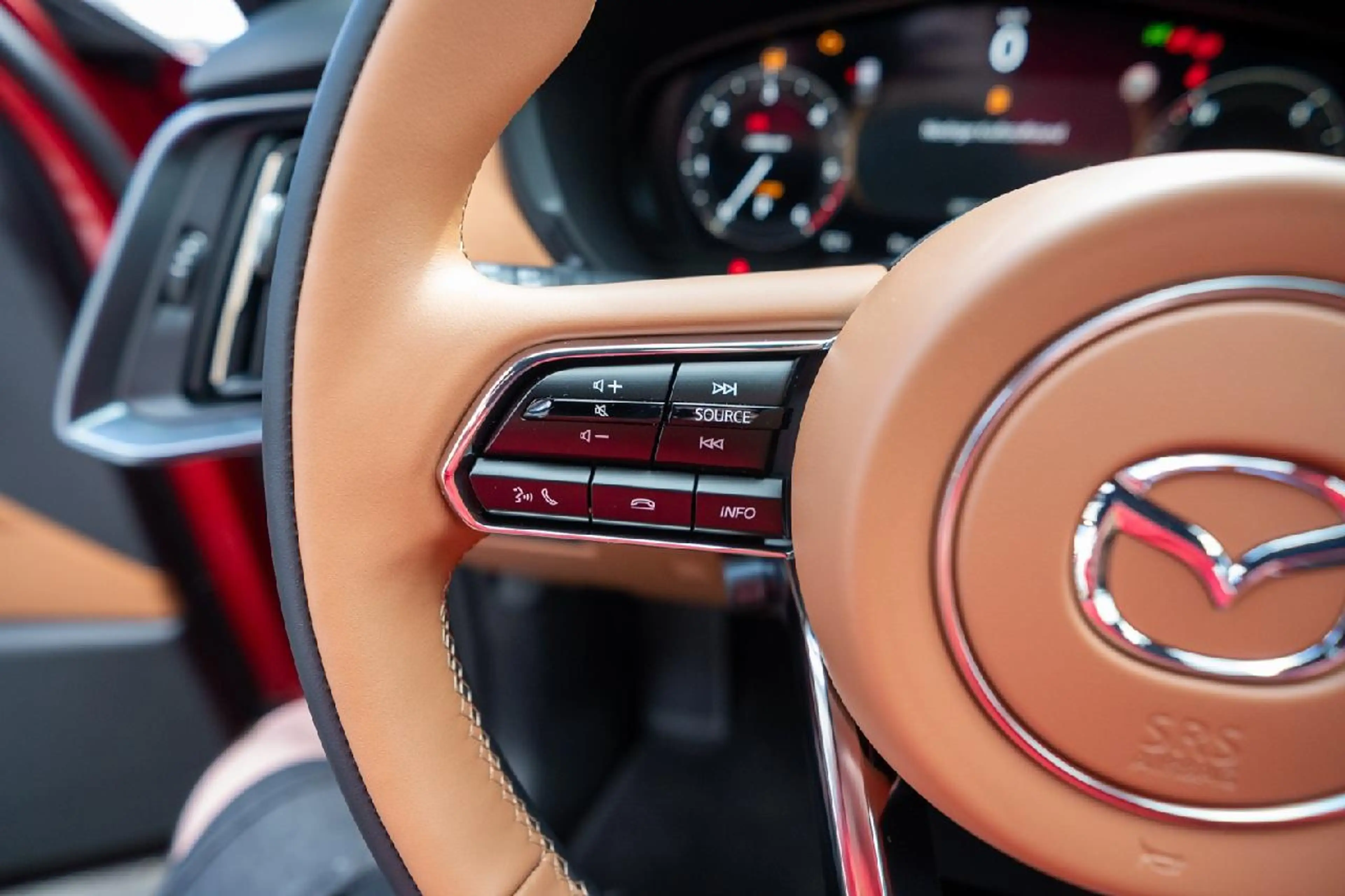 Mazda CX-60 Homura Plus PANO/BOSE/360° — photo 15
