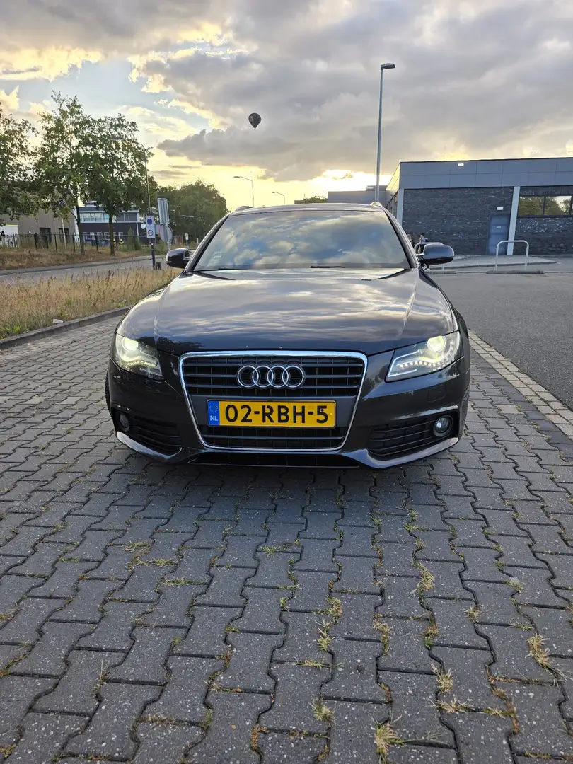 Audi A4 Avant 2.0 TFSI S line Sportpaket (plus) - 2