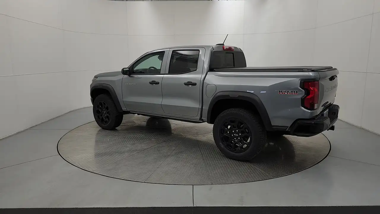 Chevrolet Colorado снимка Chevrolet Colorado