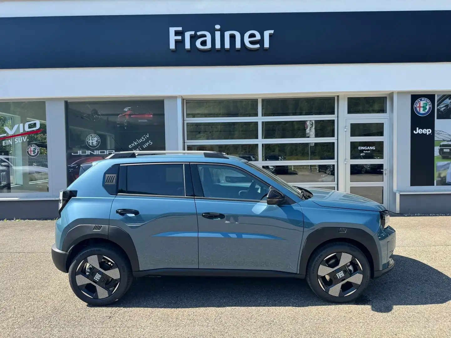 Fiat Grande Panda Hybrid 6-Gang eDCT La Prima 100PS Blau - 1