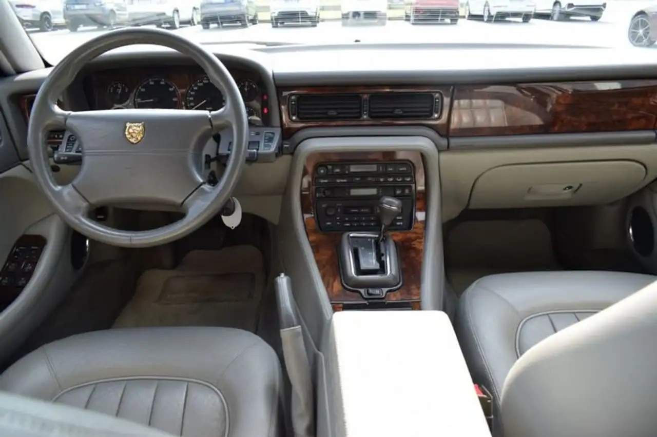 Jaguar XJ6 4.0 SOVEREIGN automatic - ISCRITTA ASI, foto 10