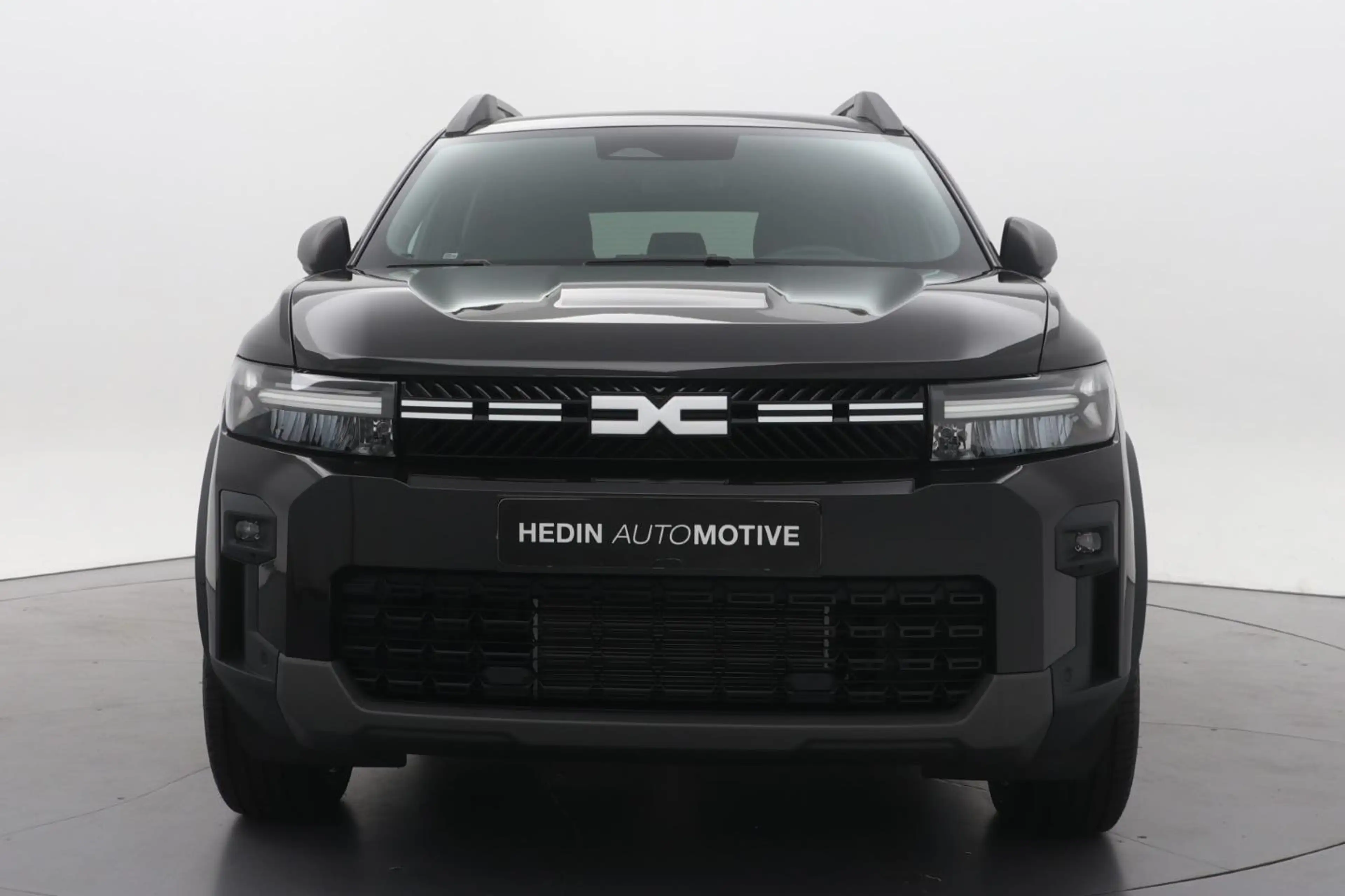 Dacia Bigster 1.8 Hybrid 155 Limited Edition — photo 7
