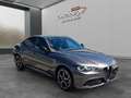 Alfa Romeo Giulia Veloce 2,2 16V 210 AT8 Q4 AWD Grau - thumbnail 2