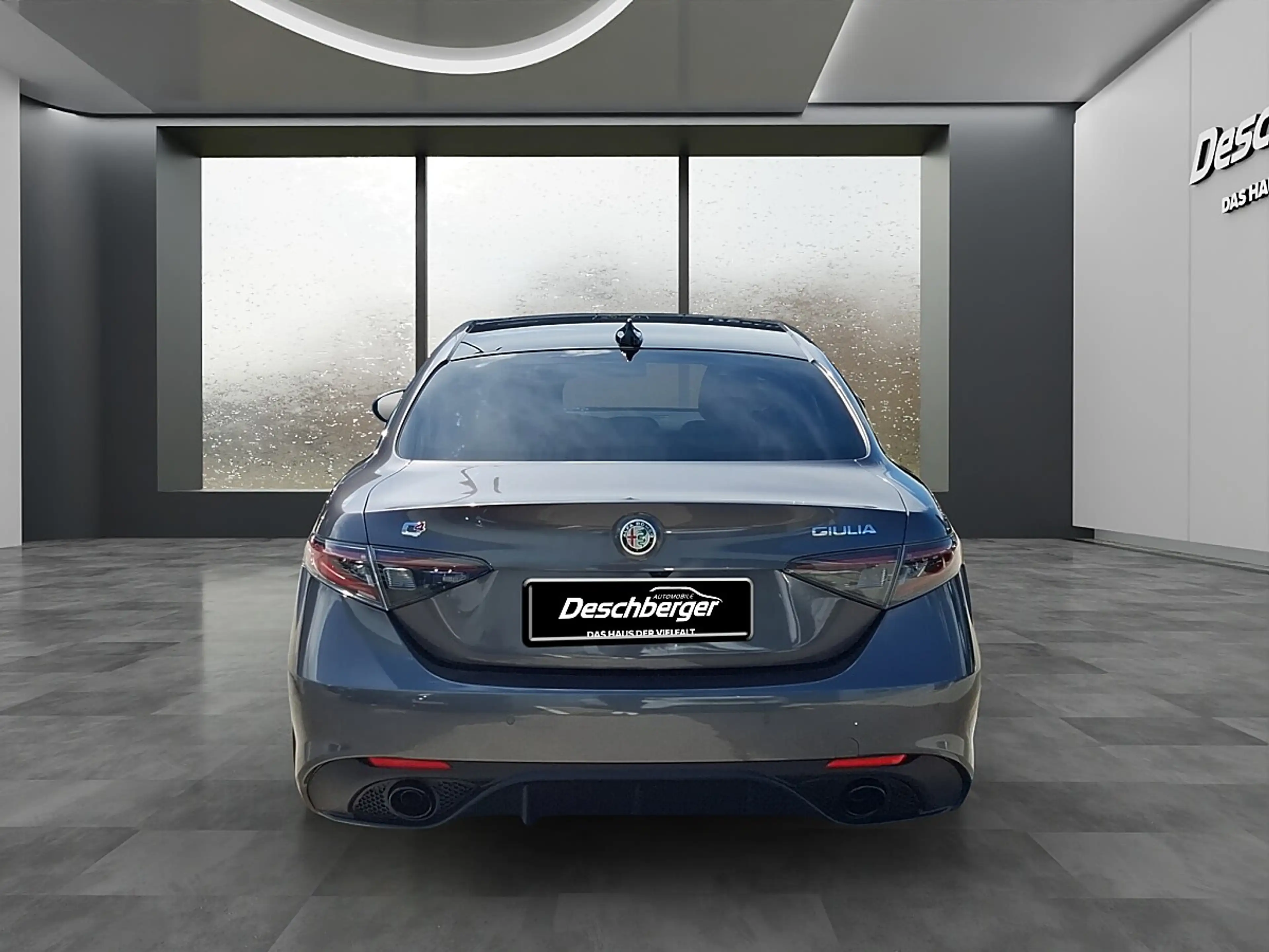 Alfa Romeo Giulia Veloce 2,2 16V 210 AT8 Q4 AWD — photo 6