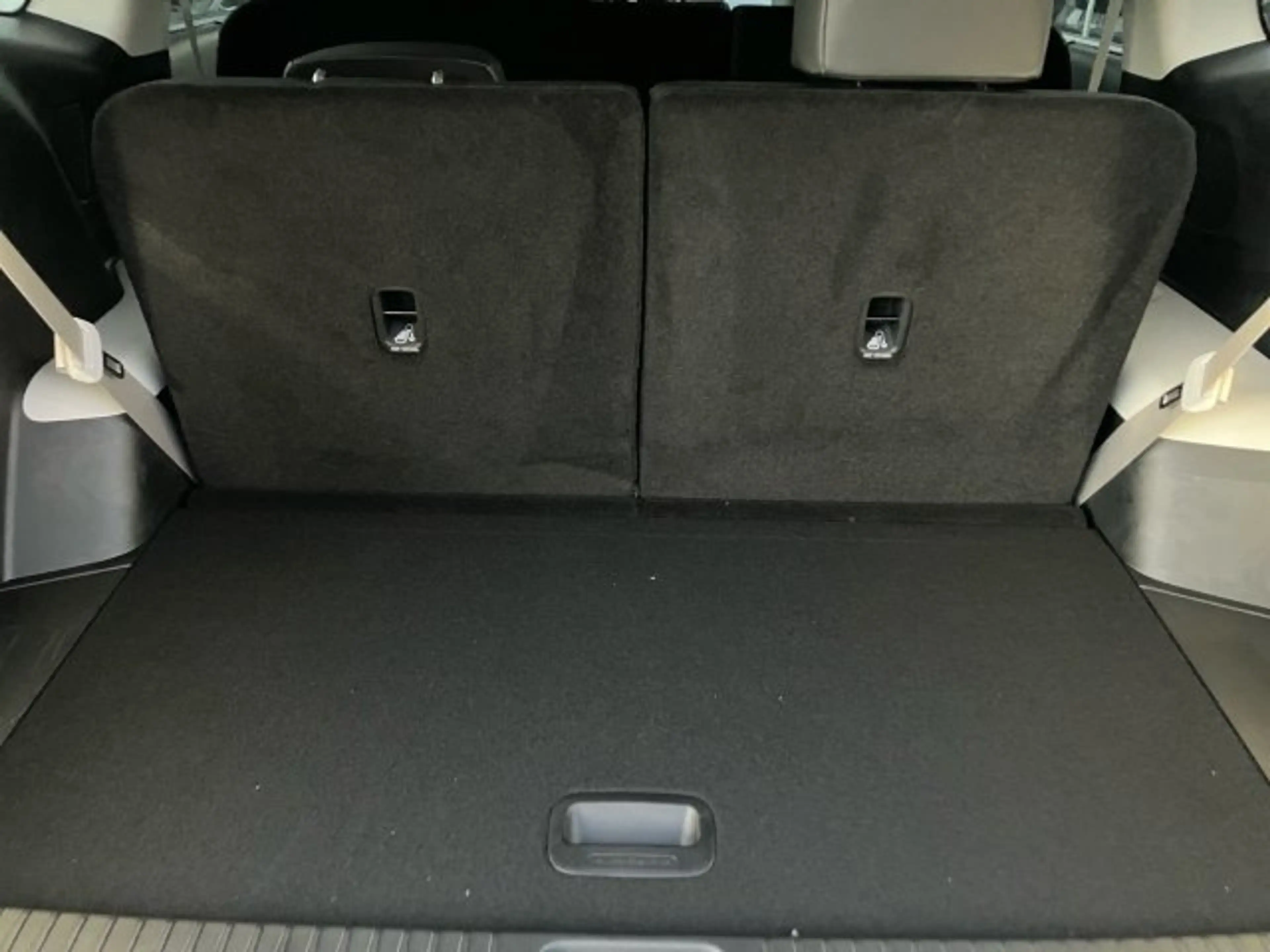 Hyundai IONIQ 9 Prestige Line 110 kWh 4WD — photo 10