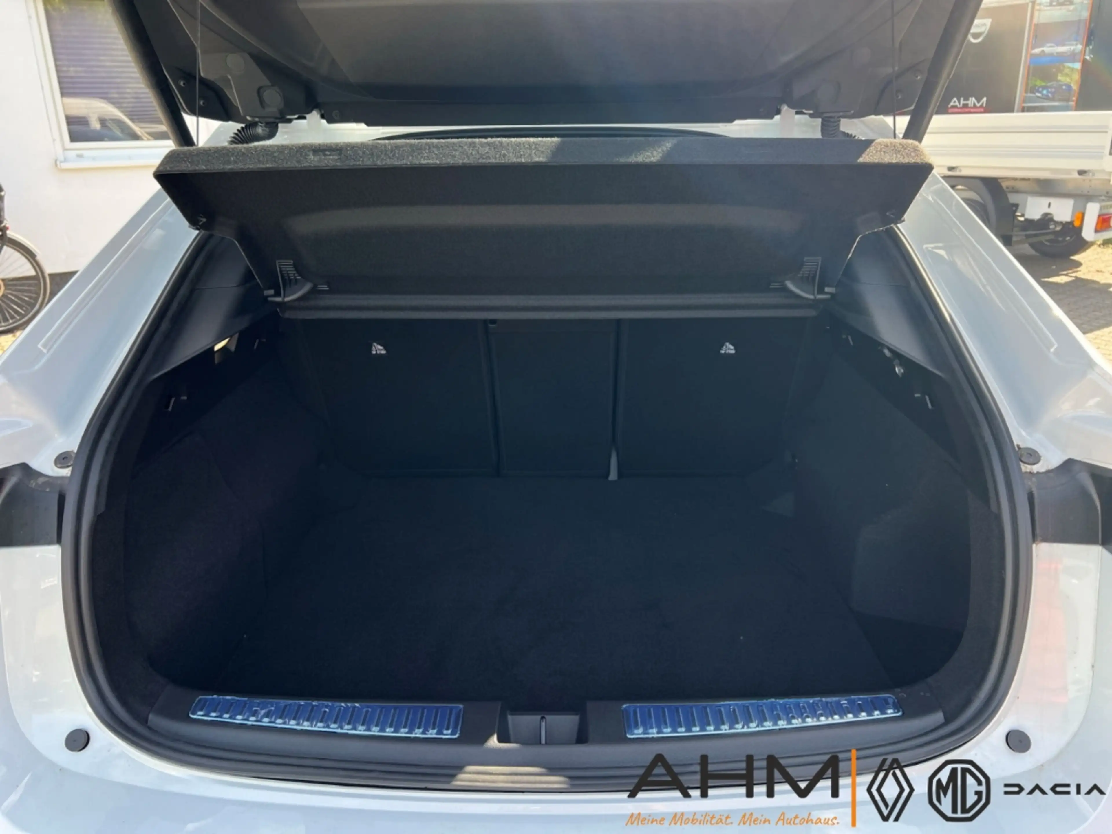 Renault Rafale 300 E-Tech Hyper Hybrid 4x4 Atelier Alpine 1.2 Plu — photo 9