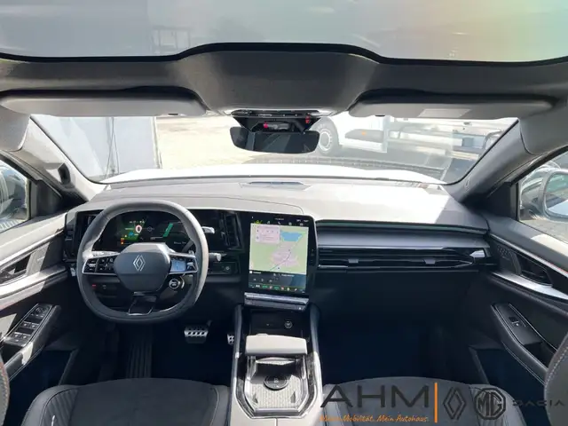 Renault Rafale view 13