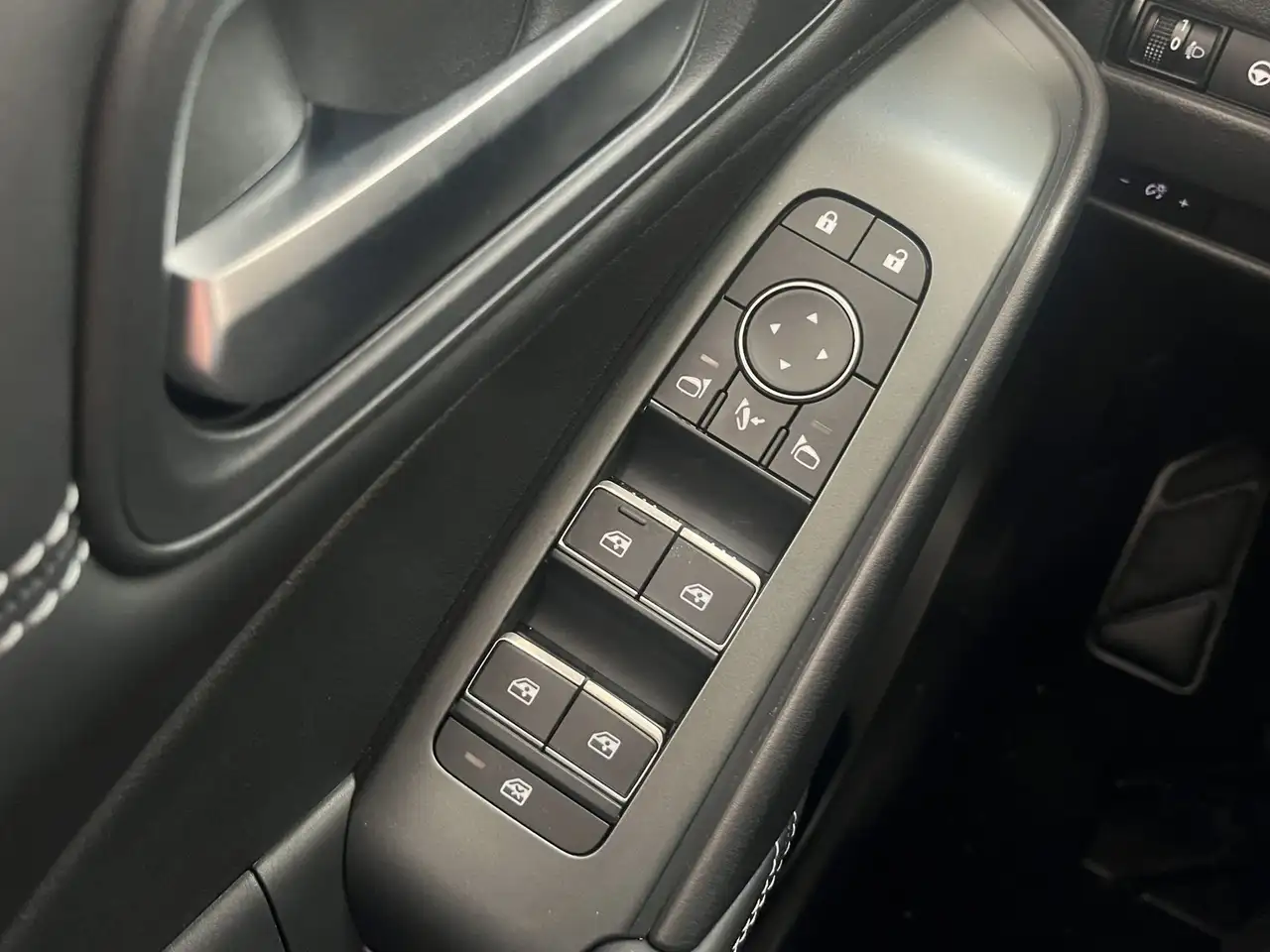 Nissan Qashqai Qashqai 1.3 mhev N-Connecta 4wd 158cv xtronic 28