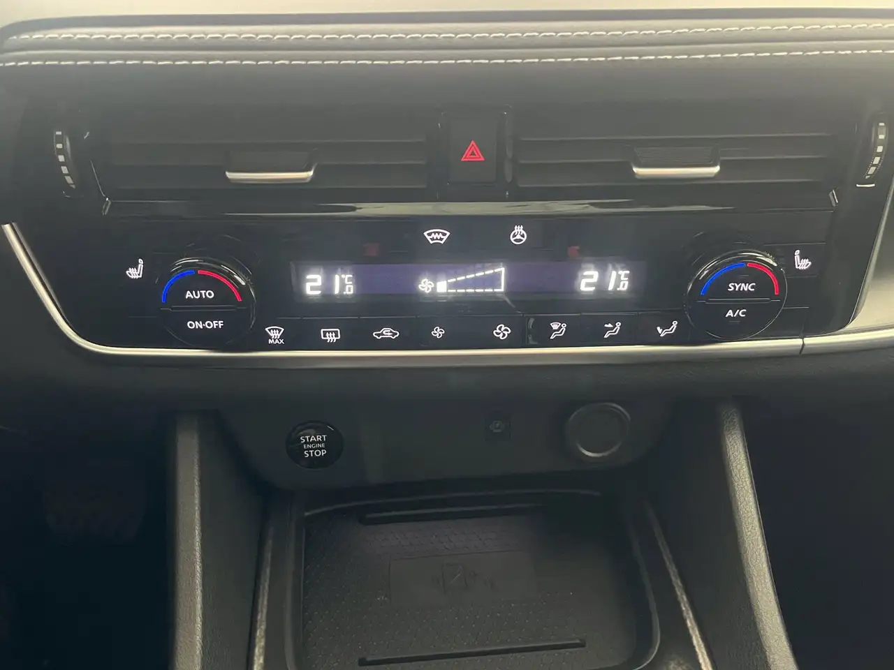 Nissan Qashqai Qashqai 1.3 mhev N-Connecta 4wd 158cv xtronic 25