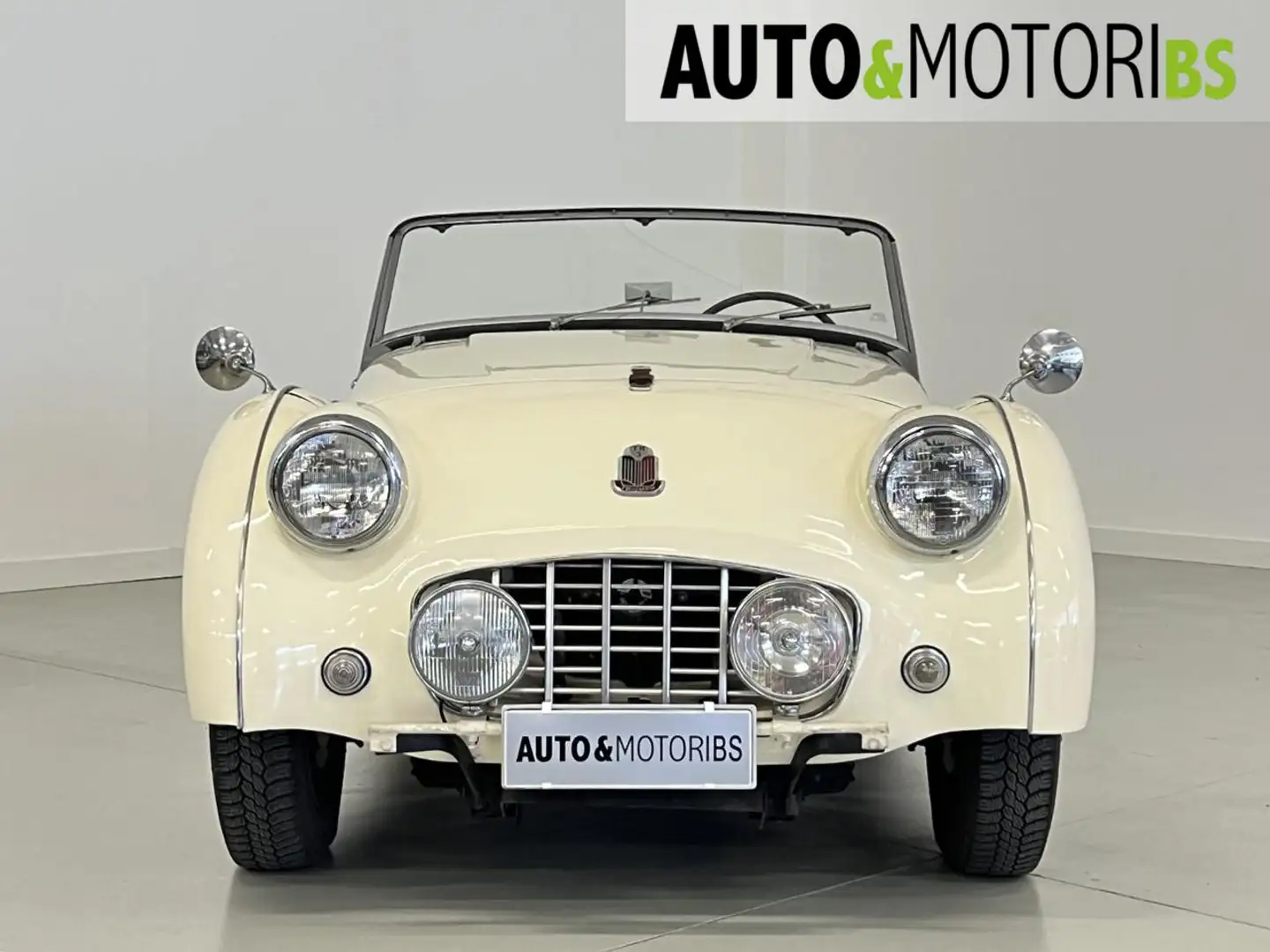 Triumph TR3 Small Mouth *hard top* Fehér - 2