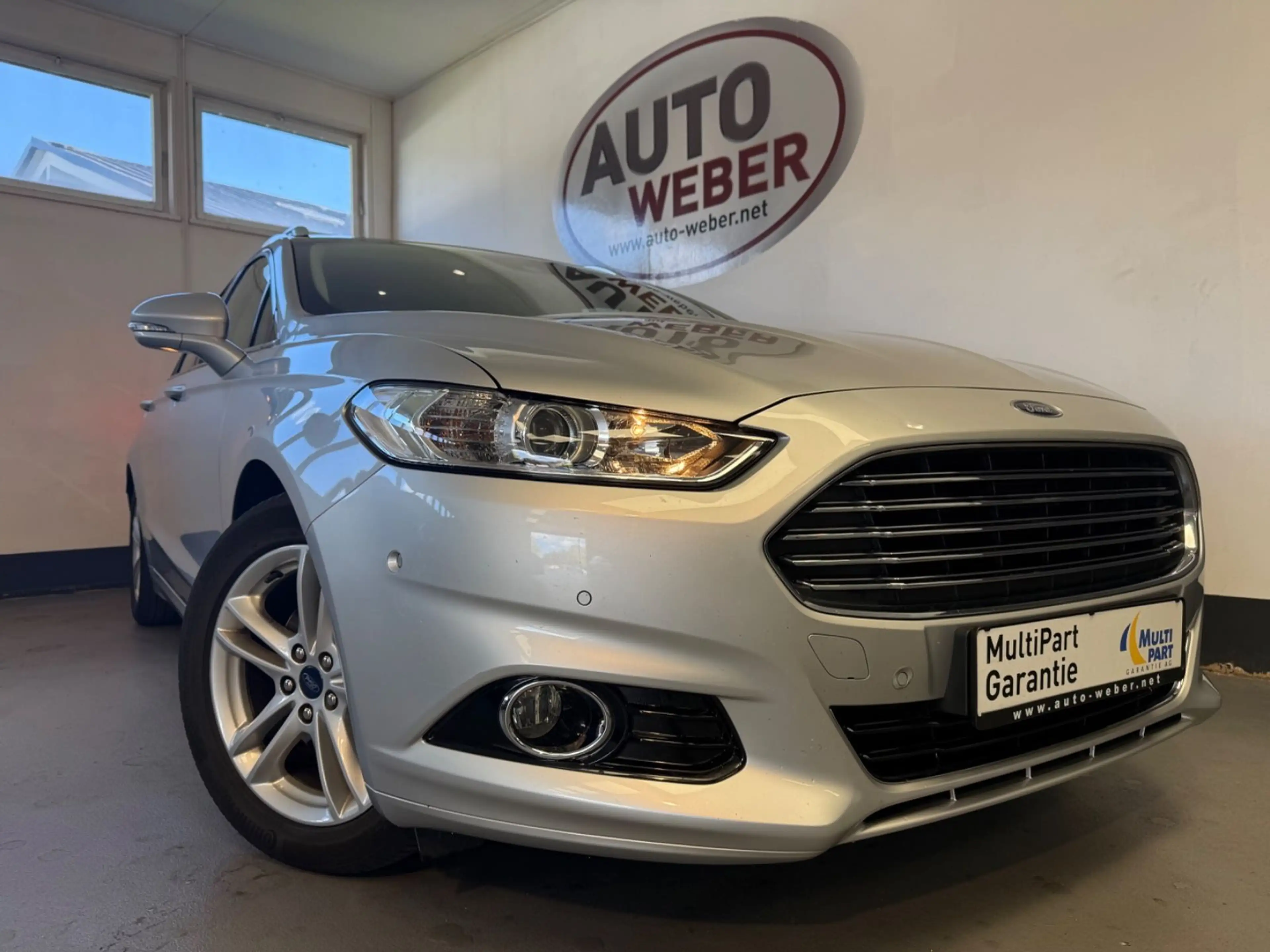 Ford Mondeo MONDEO 2.0 TDCI TURNIER TITANIUM*AUT*APPLE*BT*LM