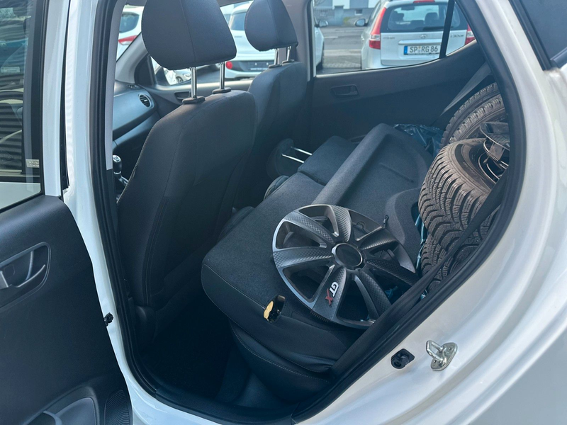 Hyundai i10 1,0 NAVI/F.DACH/SHZ/CLIMA/PDC/LHZ/GARANTIE — photo 5