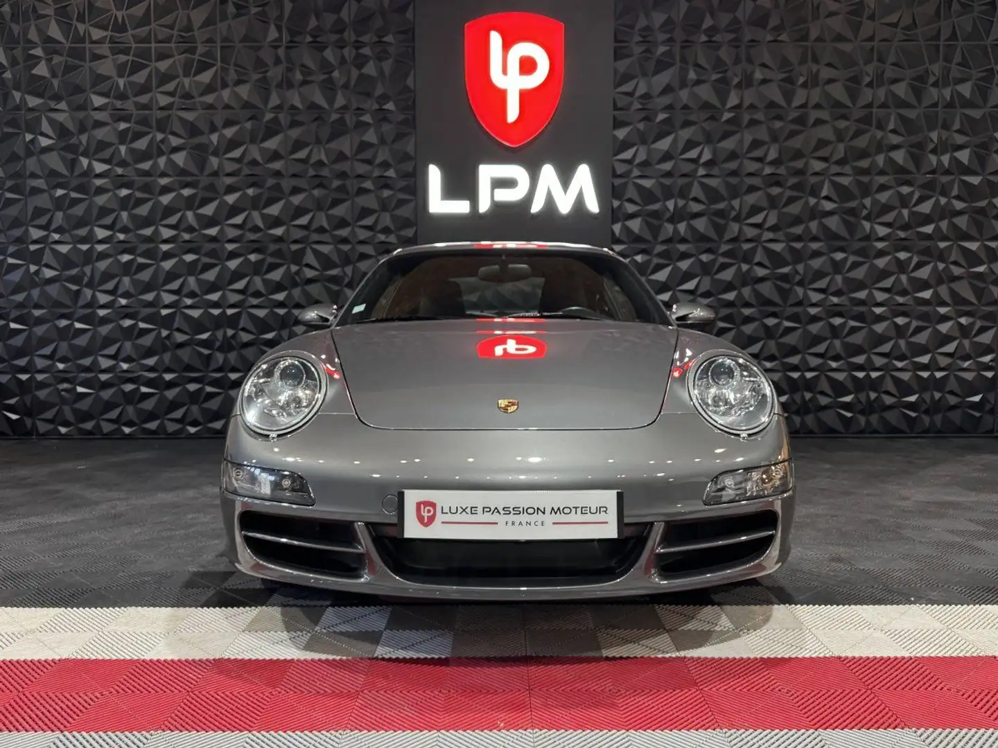 Porsche 997 IV (997) Carrera 4S Grau - 2