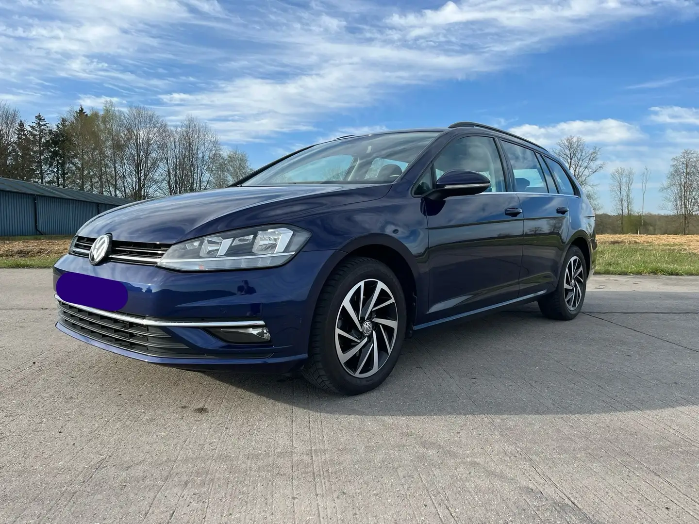 Volkswagen Golf Variant - 1